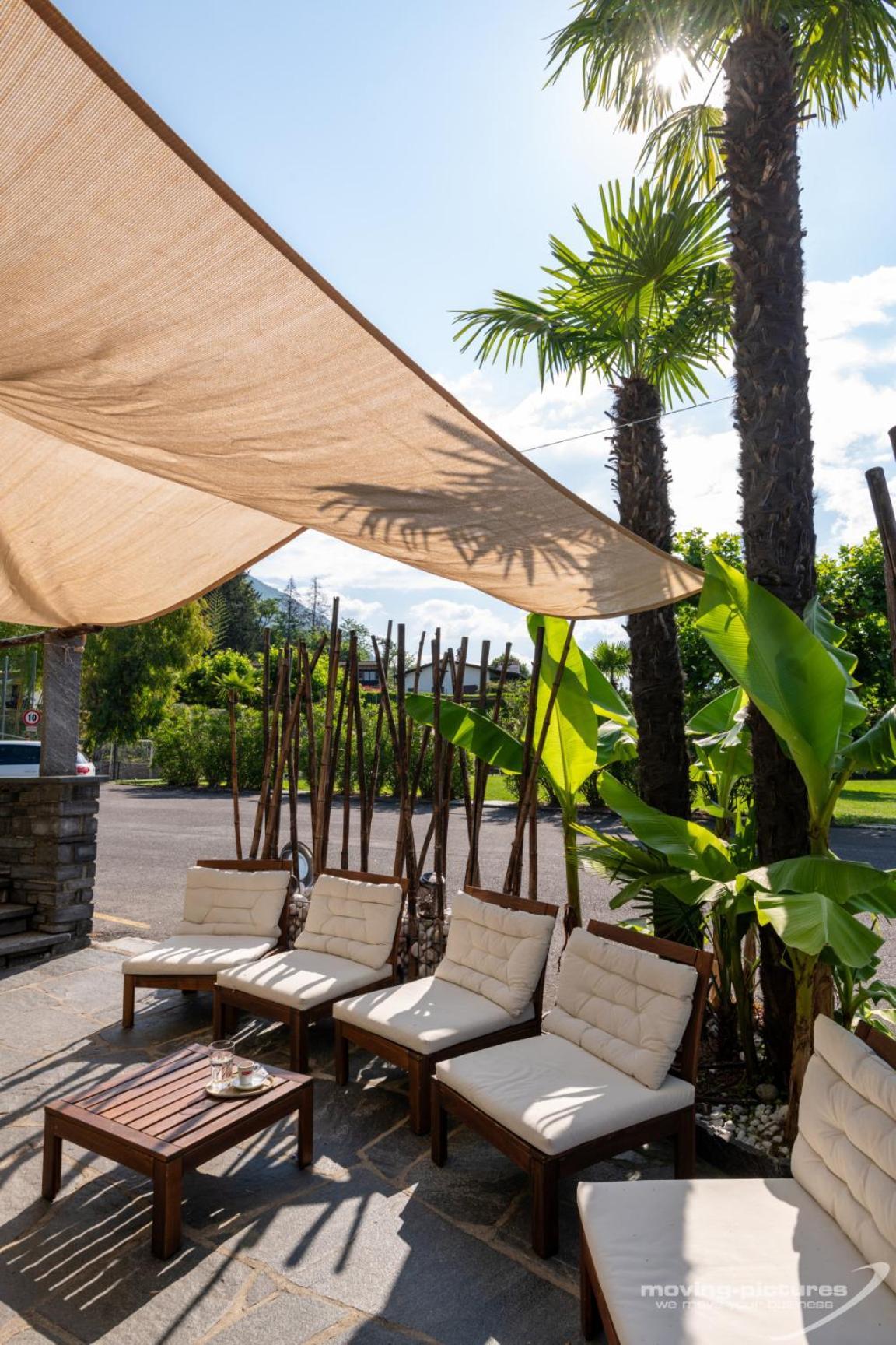 Bamboohouse Motel Riazzino Ngoại thất bức ảnh